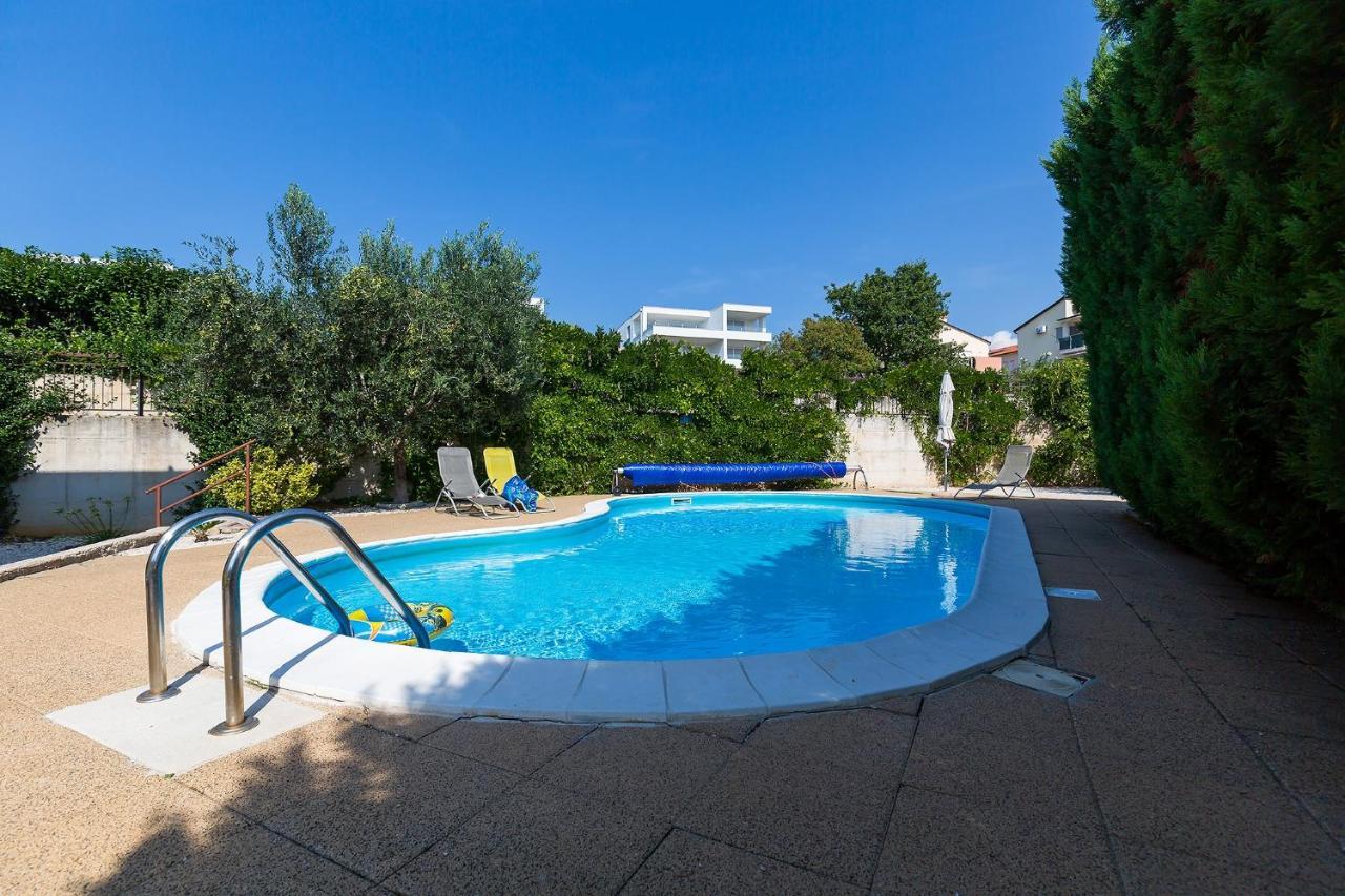 Apartments With A Swimming Pool Novigrad - 7078 Novigrad (Istria) Exterior foto